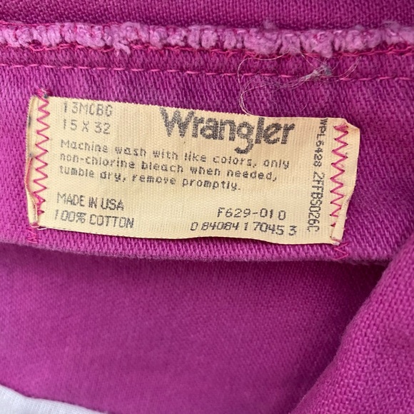 Vintage Pink Wrangler Jeans! - Picture 3 of 4